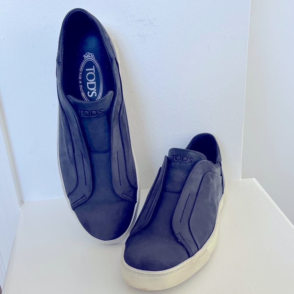 Tod's Sneakers in Nubuck